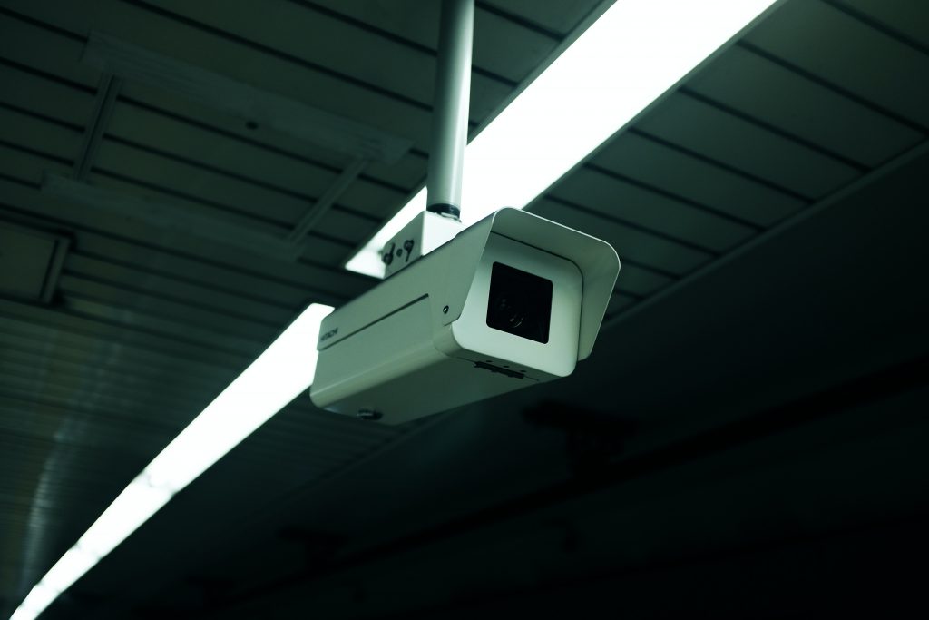 Guide pour une installation simple et rapide d&rsquo;une caméra de surveillance IP